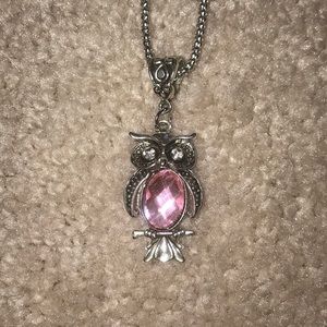 ⭐️HP Gemstone Owl Necklace ⭐️
